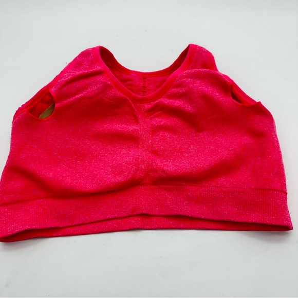 Be Inspired Vibrant Pink Racerback Sports Bra - Picture 4 of 8